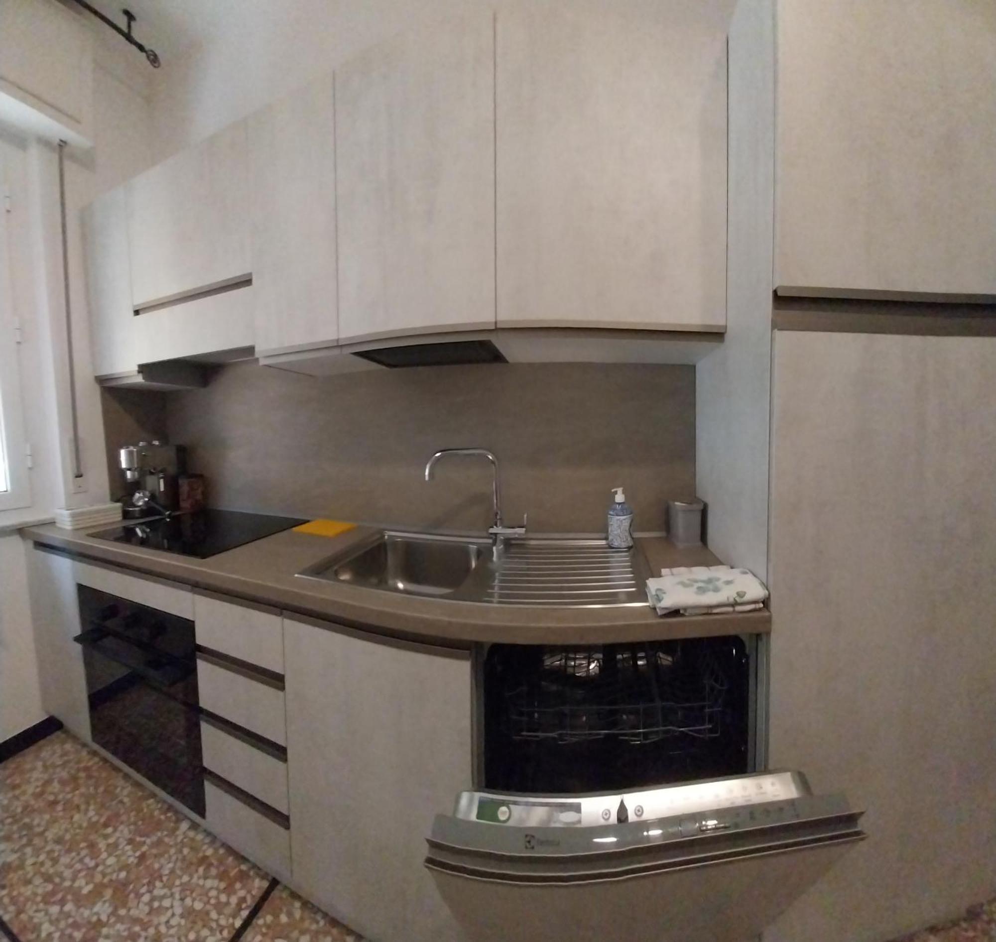 A Casa Di Anna Apartment Finale Ligure Bagian luar foto